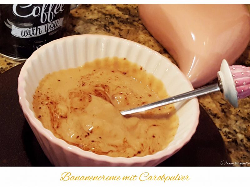 Bananencreme mit Carobpulver