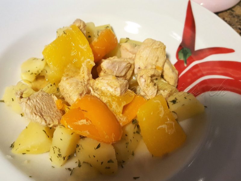 Two Pot mit Huhn und Kartoffeln