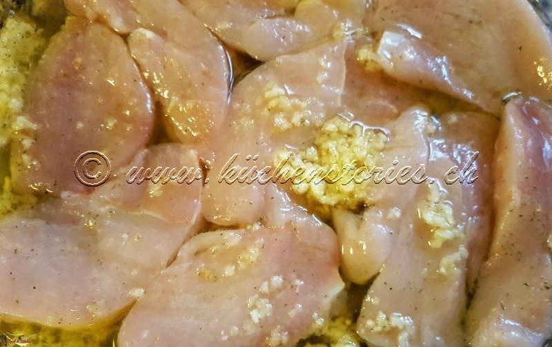 Trutenmedaillons in Sesamöl-Knoblauchmarinade