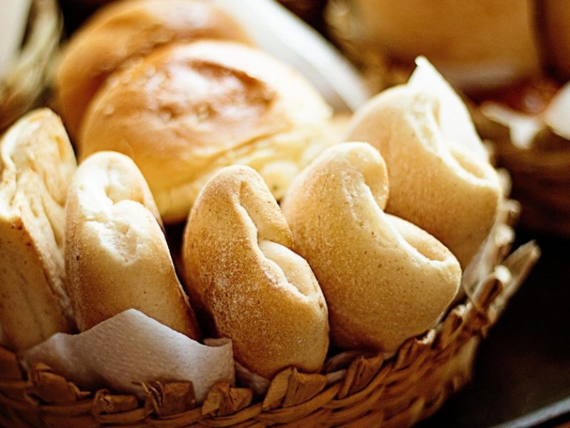 Roggenbrötchen mit Nuss